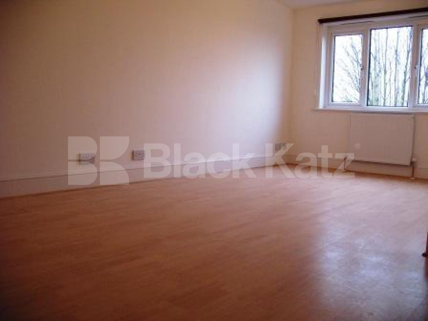 			NEW ON THE MARKET!!!, 4 Bedroom, 1 bath, 1 reception House			 Birley Road, WHETSTONE